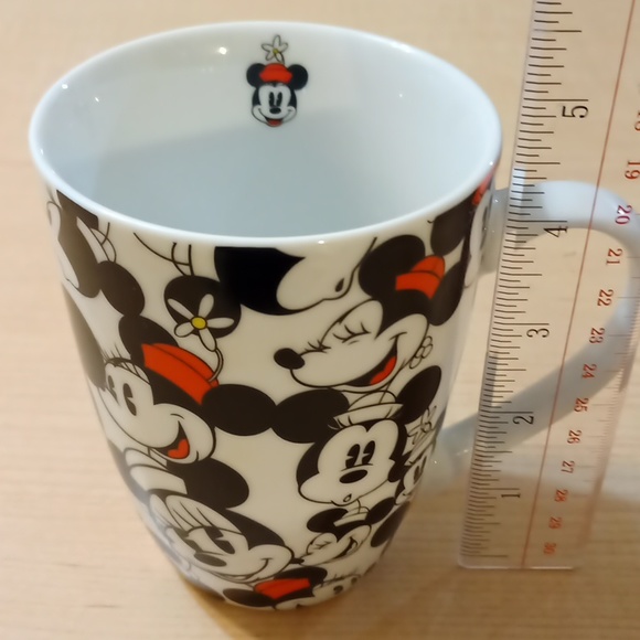 Disney Minnie Mouse Ceramic Mugs Cup - Picture 7 of 8